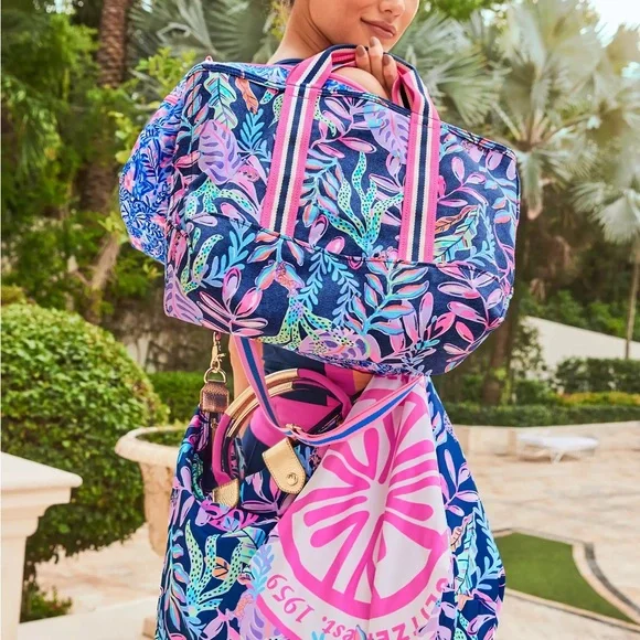 Lilly Pulitzer Mini Mercato Tote - Picture 6 of 11